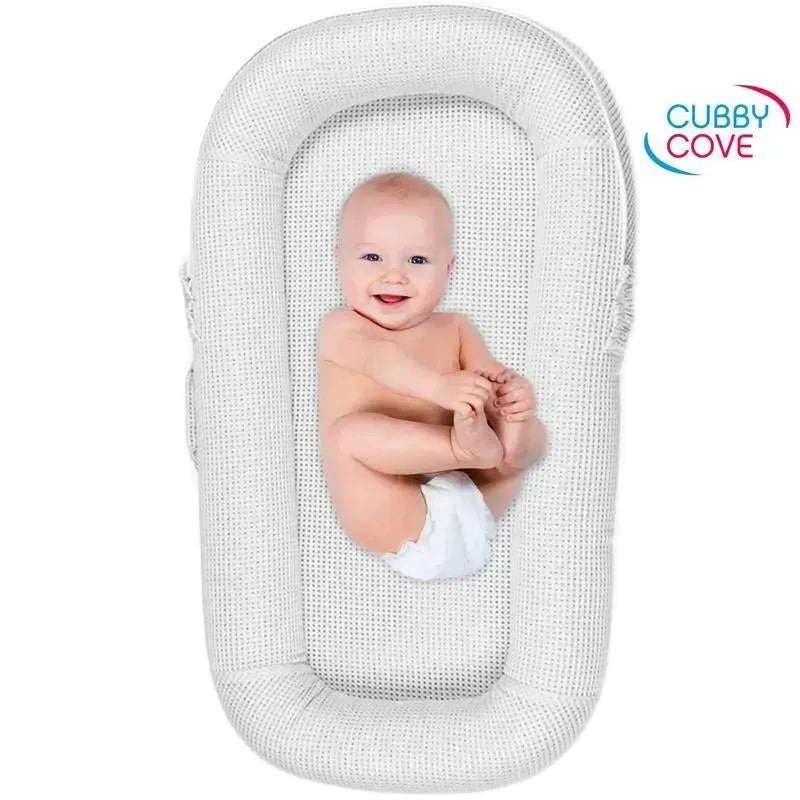 Cubby Cove Baby Lounger, Snow White