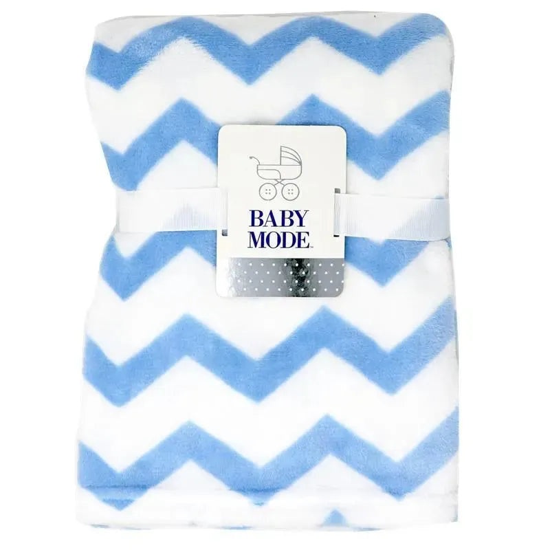 Rose Textiles – Coral Fleece Blanket, Blue & White Chevron