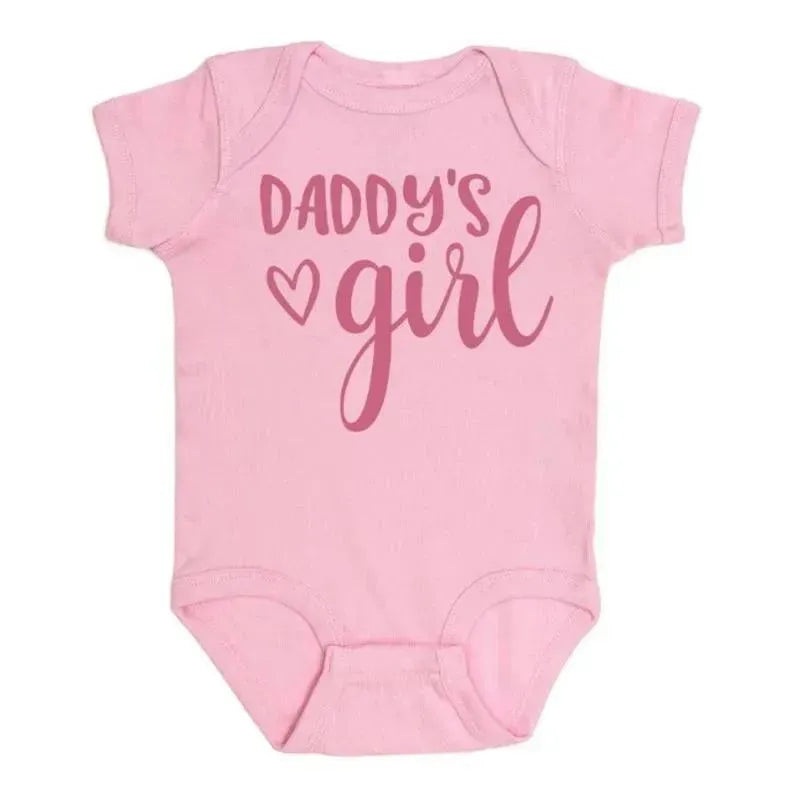 Sweet Wink – Baby Girl Daddy’s Girl Short Sleeve Bodysuit