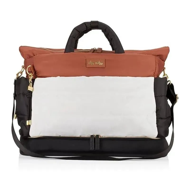 Itzy Ritzy – Dream Weekender Bag, Coffee & Cream