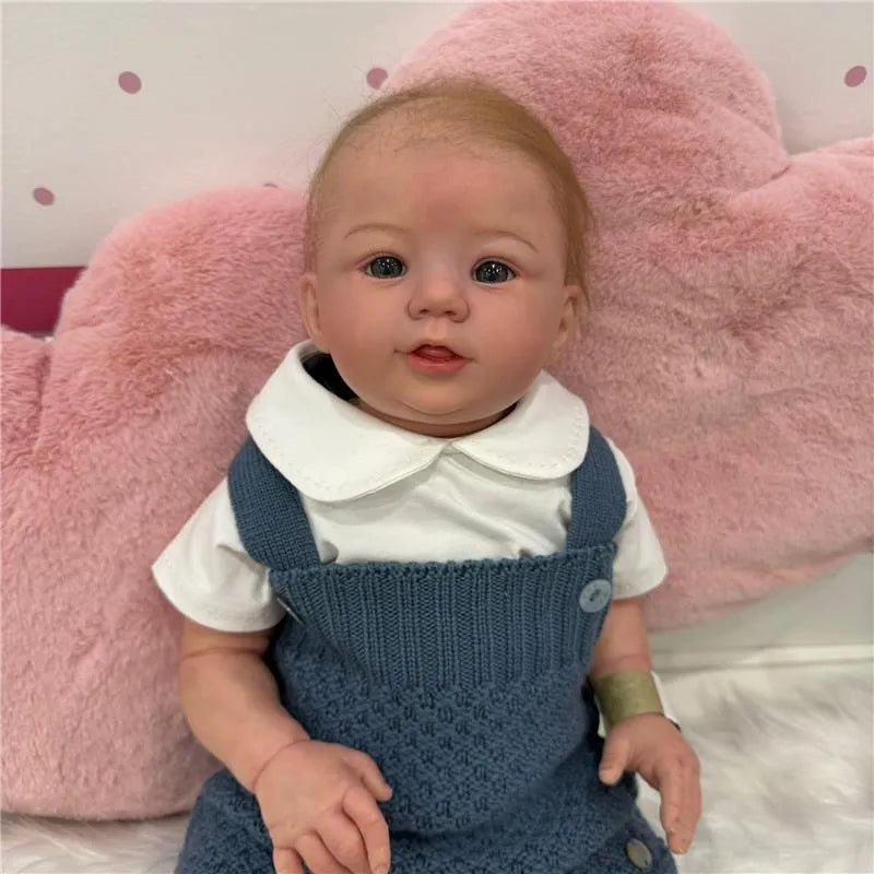Reborn Baby Doll – White Vinyl, Raven Auburn