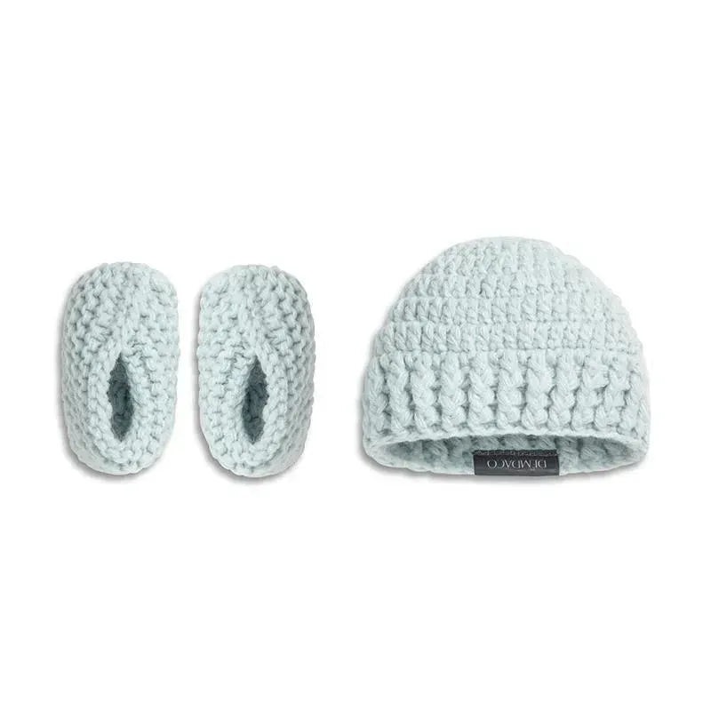 Demdaco – Gender Reveal Booties And Hat Set, Boy