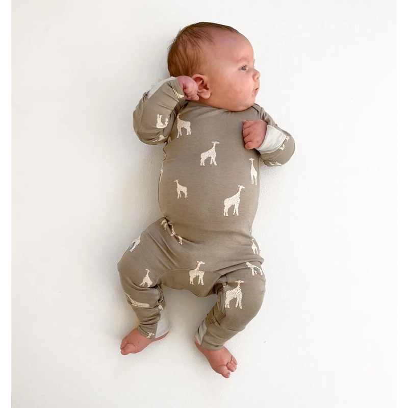 CONVERTIBLE PJ: Giraffe Maple 0-3M
