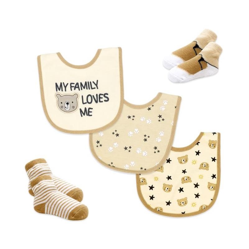 Rose Textiles – 5Pk Bib & Sock Set Tan Family Bear