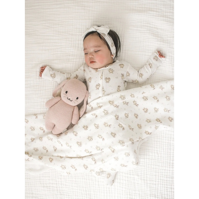 L’ovedbaby Organic Blanket | Brixy Bunny Biscuit