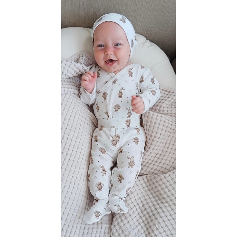 L’ovedbaby Organic Wrap Bodysuit & Footed Pant Set | Brixy Bunny Shadow 0-3M