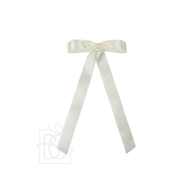 7/8″ SATIN LAYERED TAIL BOW ON ALLIGATOR CLIP: Antique White Antique White
