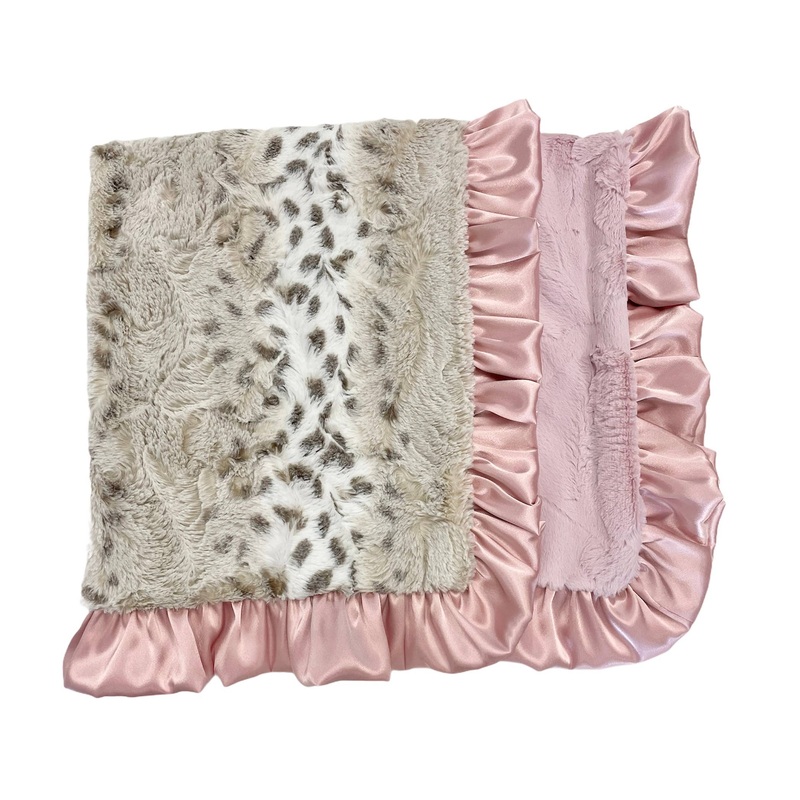Snowcat/ Dusty Pink Luxe Cuddle Blanket