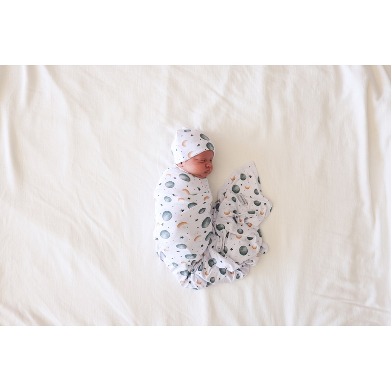 Posh Peanut Roux Infant Swaddle & Beanie Set