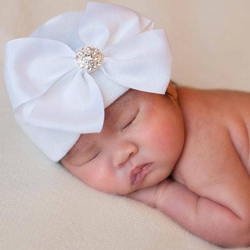 SNOW WHITE / White Newborn