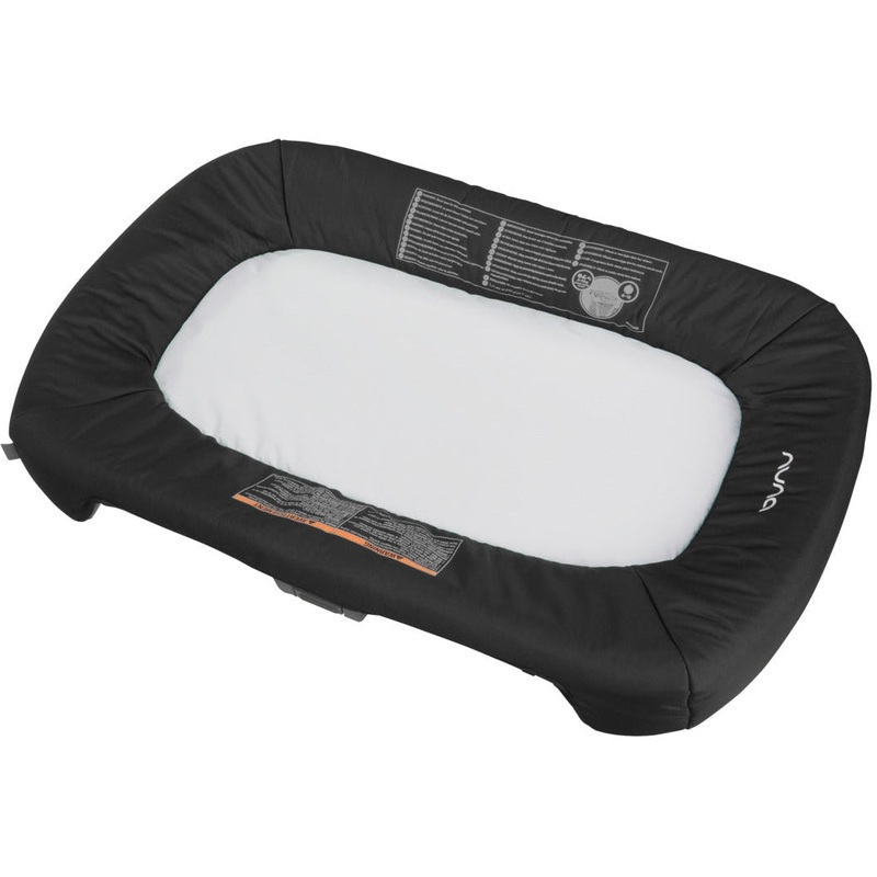 Nuna SENA Aire Changer Caviar